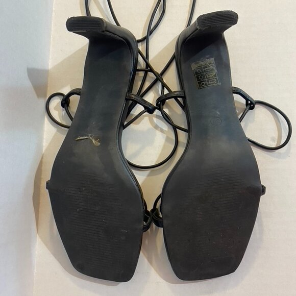 Cink Me Self-Tie Lace Up Square Toe 3" Flat Block Heels Size 39 (8.5 - 9 US) - Picture 5 of 5